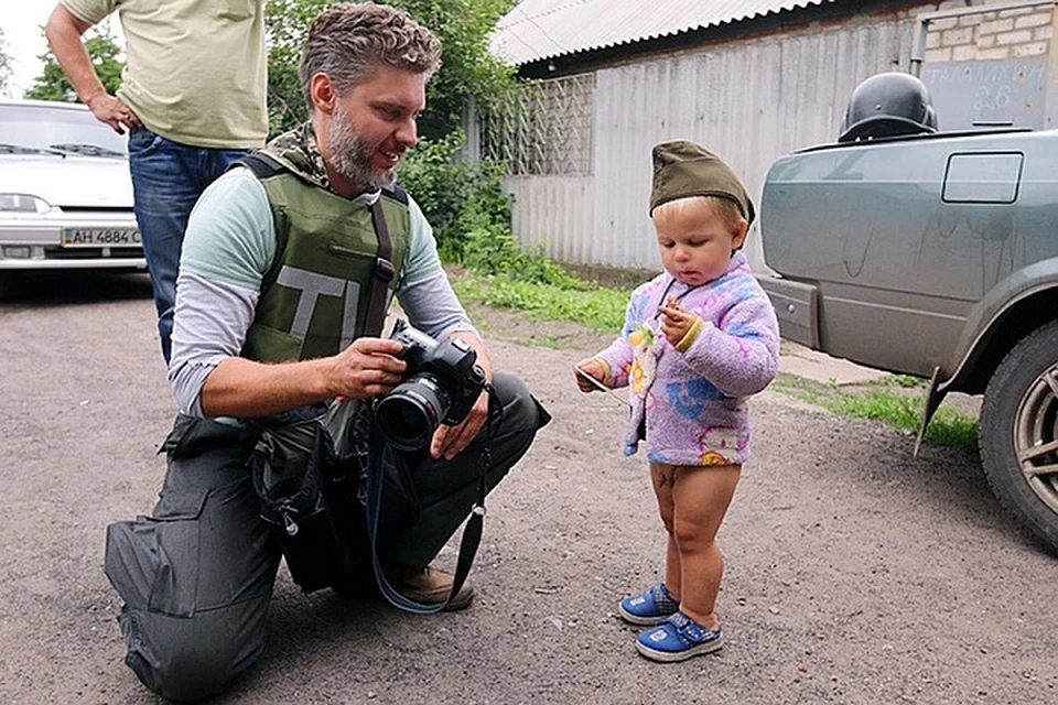 Андрей Стенин во время командировки в Донбасс