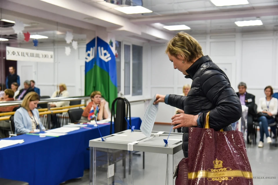 На 15:00 явка в Югре, по данным Избирательной комиссии региона, составила уже 20,4%. Фото из группы "Администрация Нягани" в ВК