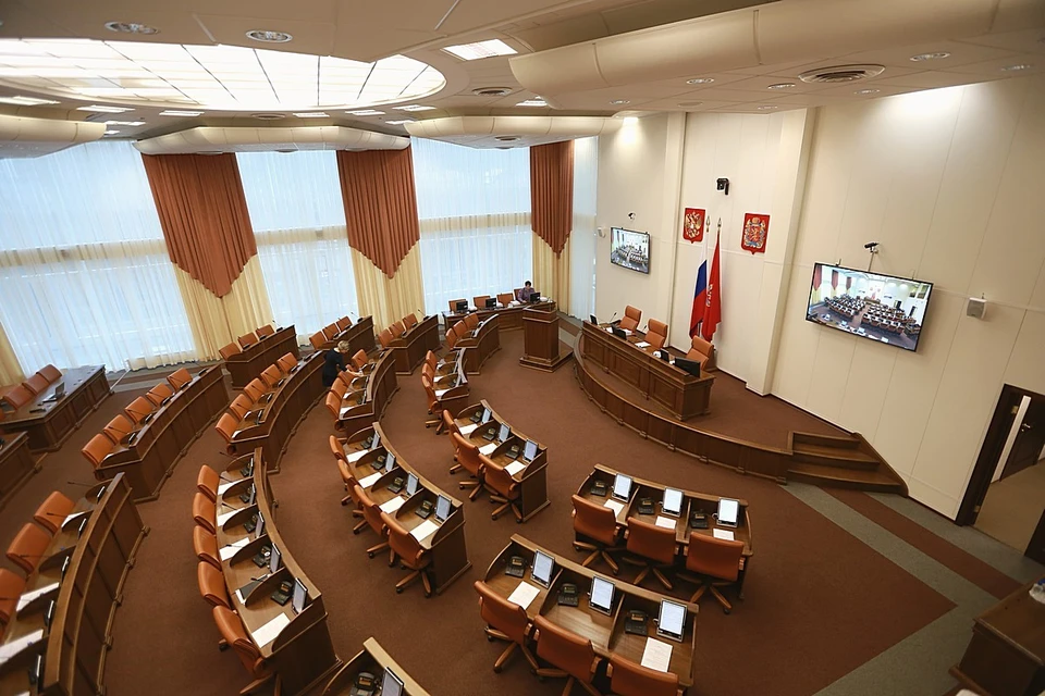Выборы проходили в Заксобрание Красноярского края, а также городской и районные Советы депутатов