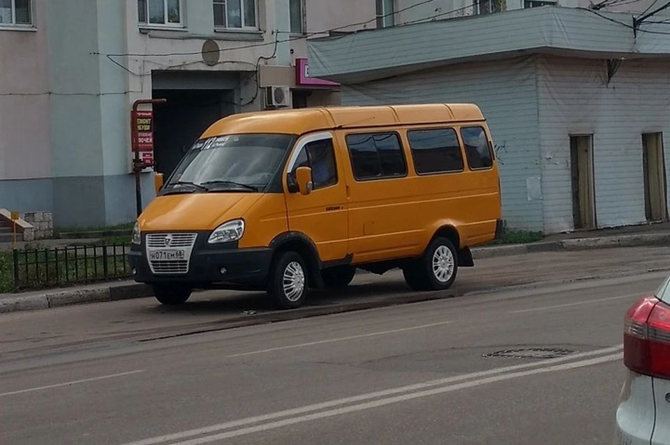 Манера вождения водителей маршруток не устраивает жителей татарстанского автограда.