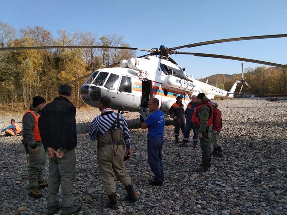 Престарелому мужчине потребовалась экстренная медицинская помощь при сплаве по реке Сукпай Хабаровского края. Фото: ГУ МЧС России по Хабаровскому краю