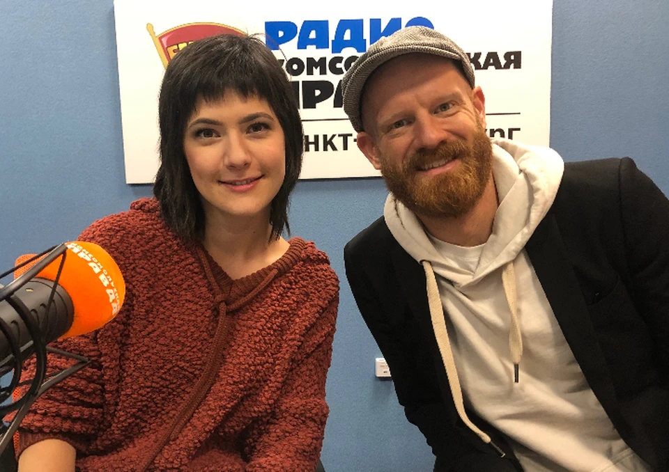 Сара Нимитц и Дейв Тедески в студии радио «Комсомольская Правда в Петербурге» 92.0 FM