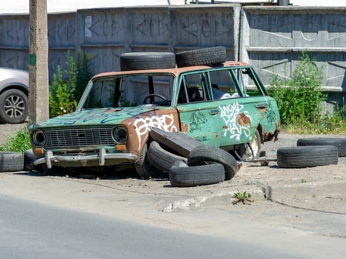 С улиц и дворов Волгограда уберут весь автохлам - KP.RU