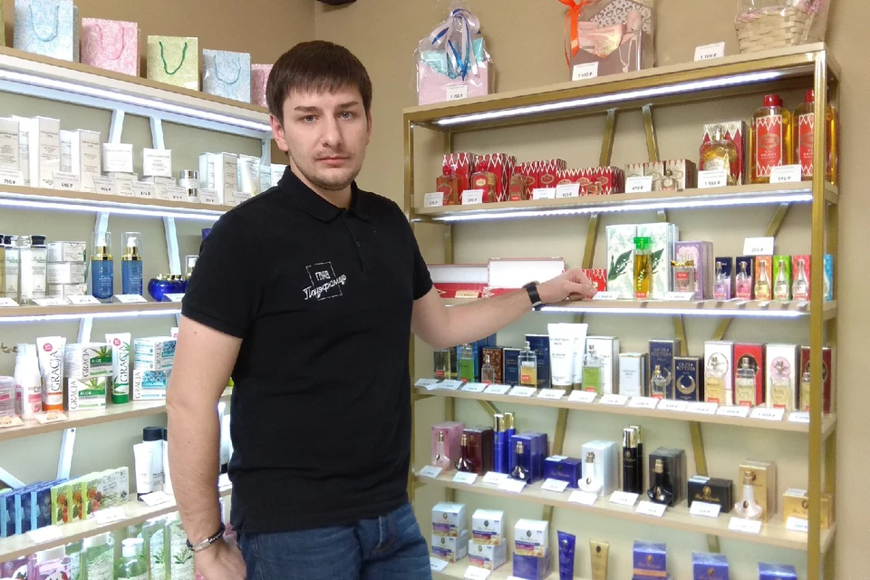 Игорь Шиповалов, владелец магазина «Главпарфюмер».