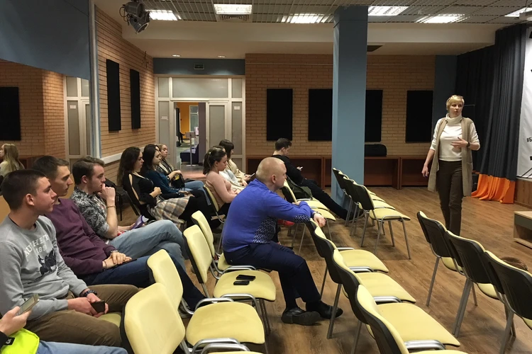 Ученье - свет: как проходят обучающие тренинги в центре «Мой бизнес»