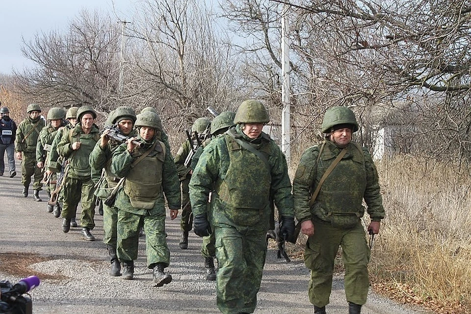 Украинские силовики приступили к завершению разведения войск в Петровском