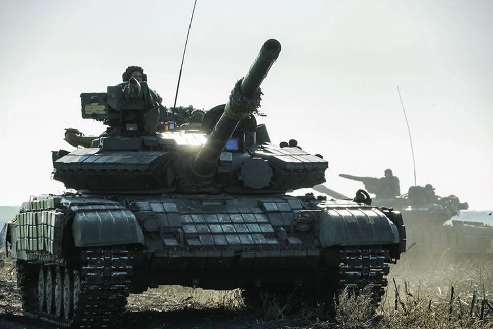 Военный сбор на танки и пушки для ВСУ платили даже крупные предприятия, работающие на территории ДНР и ЛНР, пока республики не ввели на них внешнее управление. Фото: Пресс-центр штаба ООС