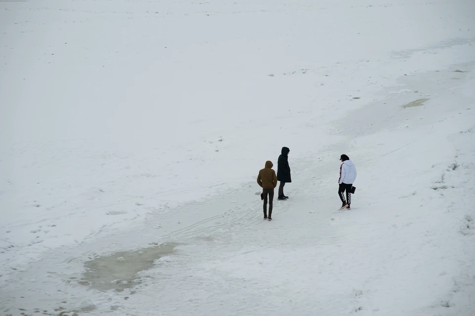 В Самаре Волга даже и не замерзла до конца