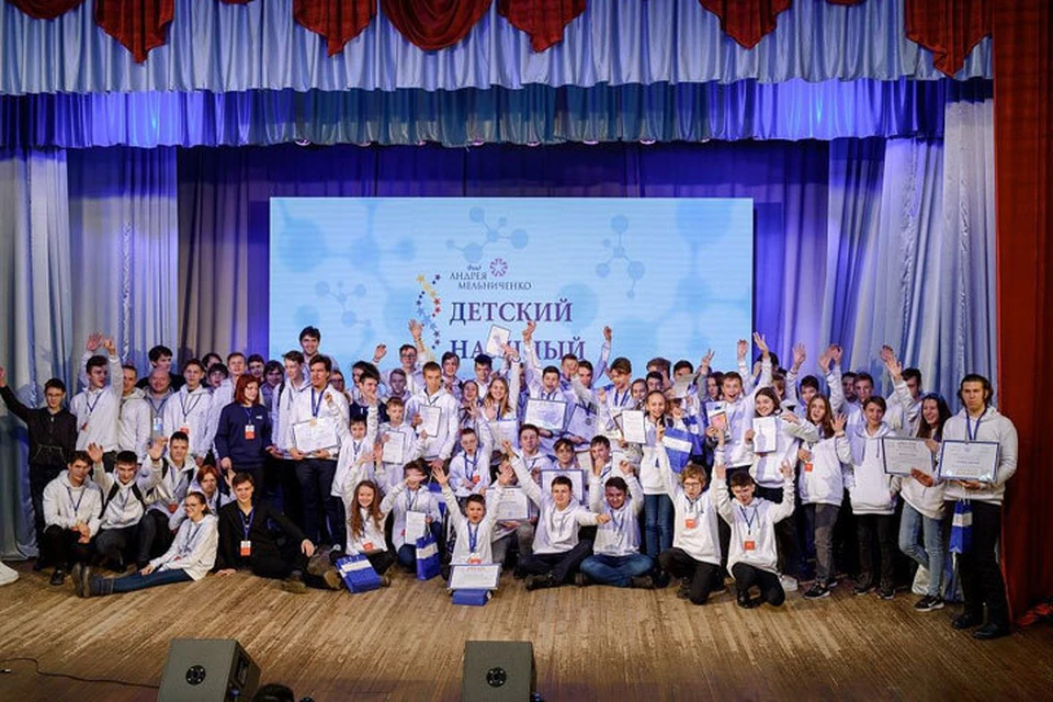 Финалисты ДНК Фонда Андрея Мельниченко.