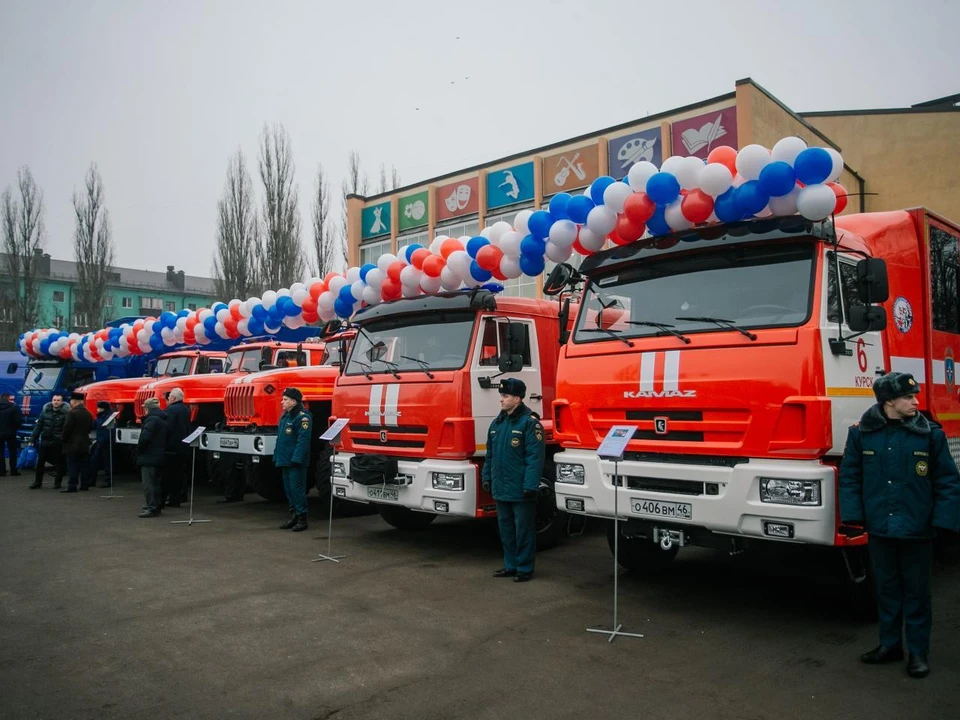 Также в распоряжение Аварийно-спасательной службы региона поступил КамАЗ