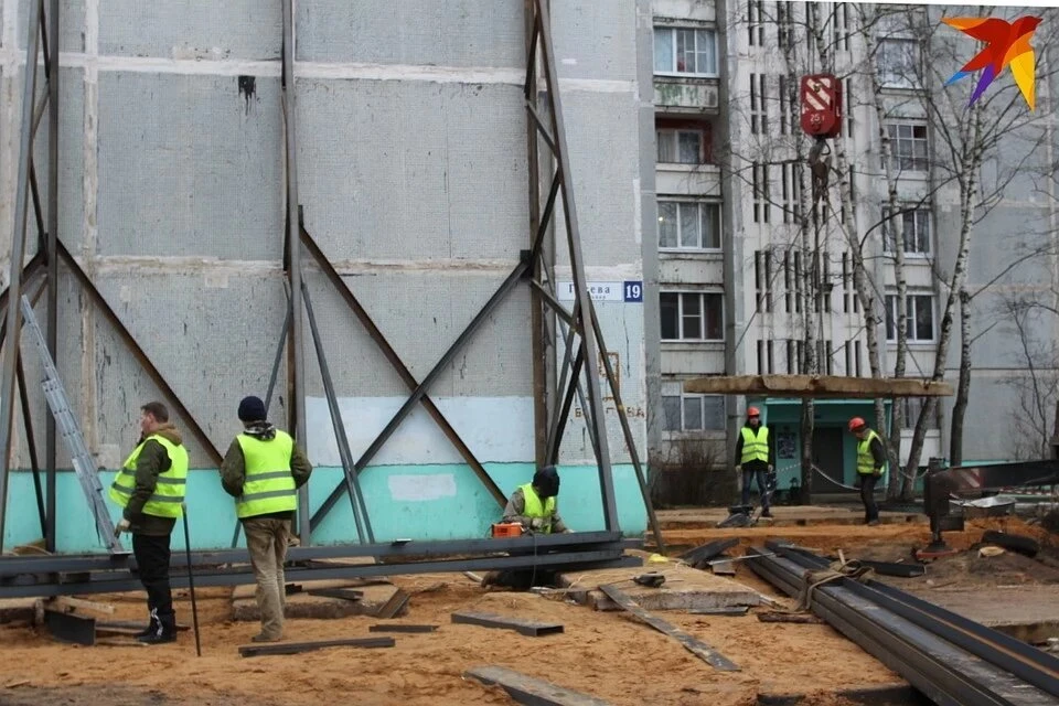 По предварительной оценке ремонт дома на бульваре Гусева займет около двух месяцев