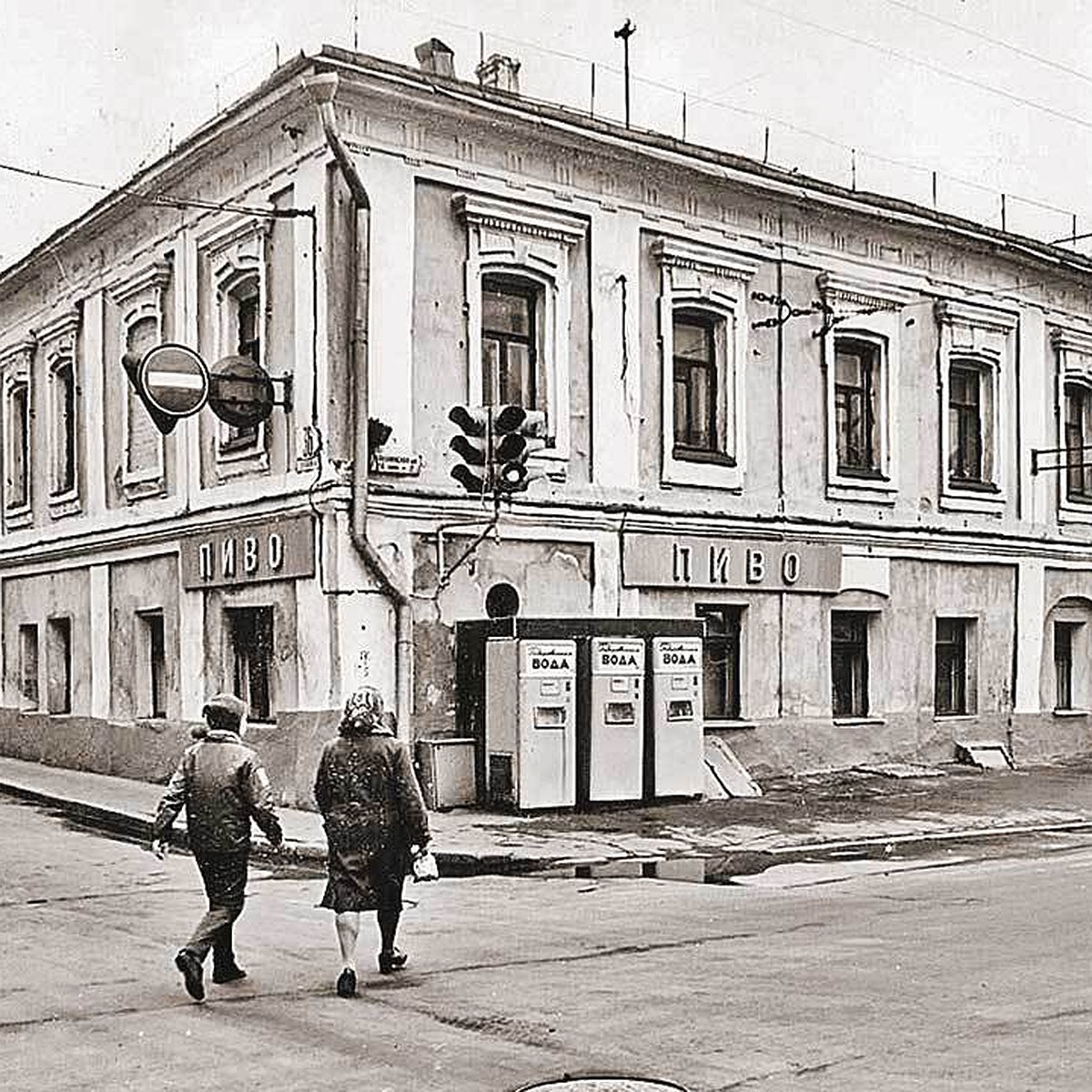 Особняк в Москве, в котором ночевал император Павел, растаскивают бомжи и  охотники за металлоломом - KP.RU