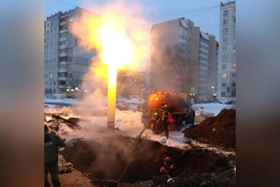 В Кемерове отремонтируют весь участок теплотрассы, где случились серьезные порывы. ФОТО: Пресс-служба СГК