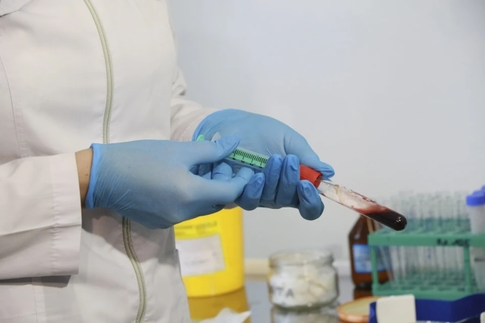 Делать анализ крови на коронавирус будут в Челябинске.