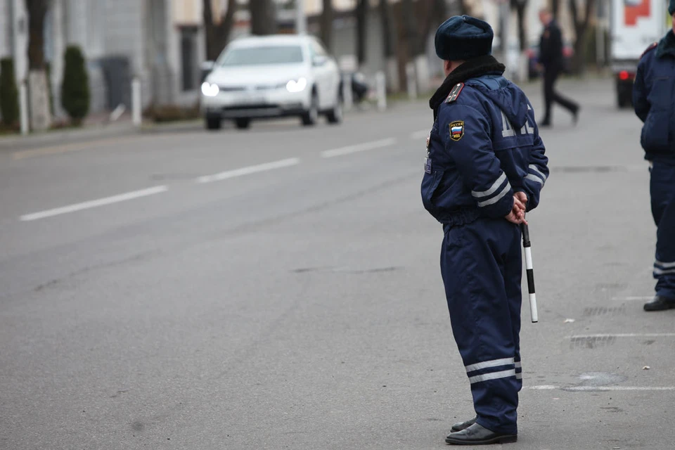 Нарушителям предлагали выслушать поучительную лекцию об опасности такого поведения, пока составляется административный материал