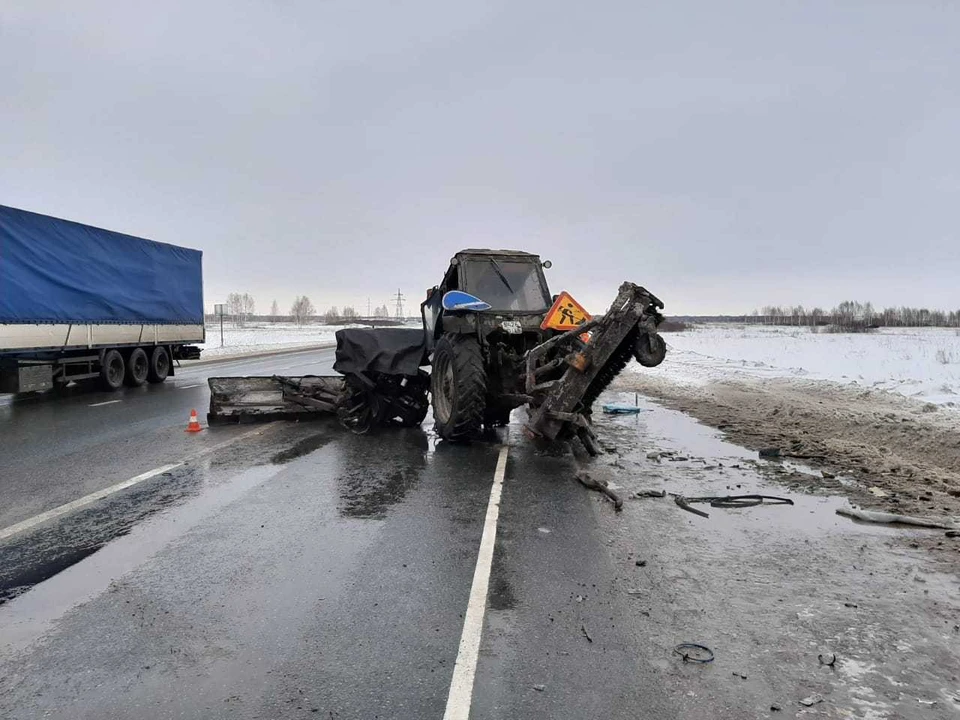 Серьезная авария на трассе. ФОТО: Госавтоинспекция по Омской области