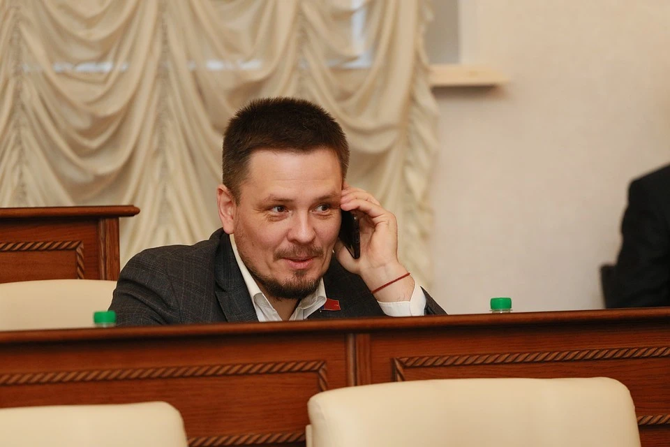 Андрей Волков осужден за растрату