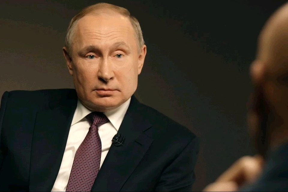 Президент России Владимир Путин во время интервью ТАСС.