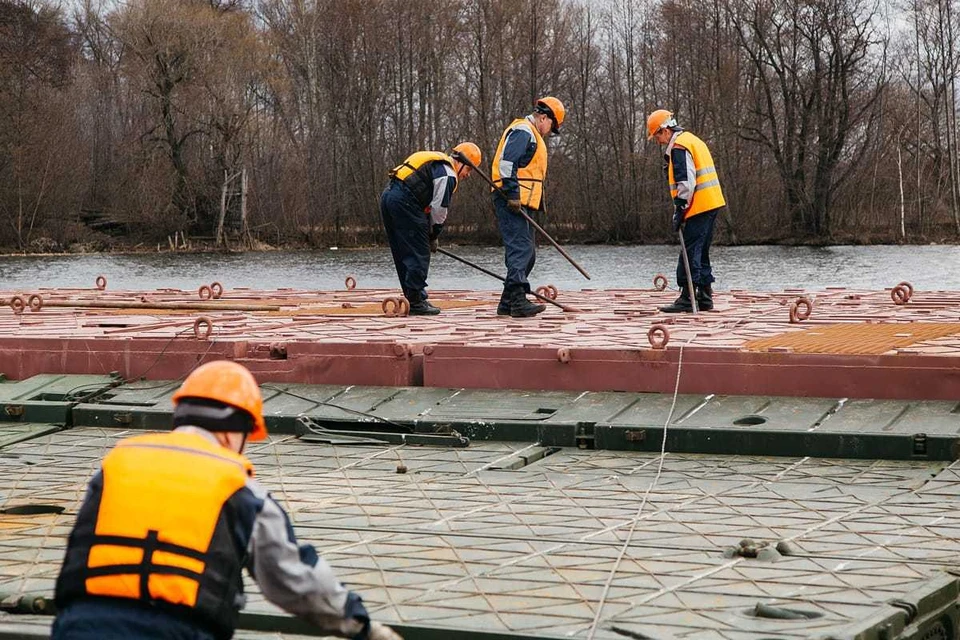 В Липецке возводят мост на "Зеленый остров"