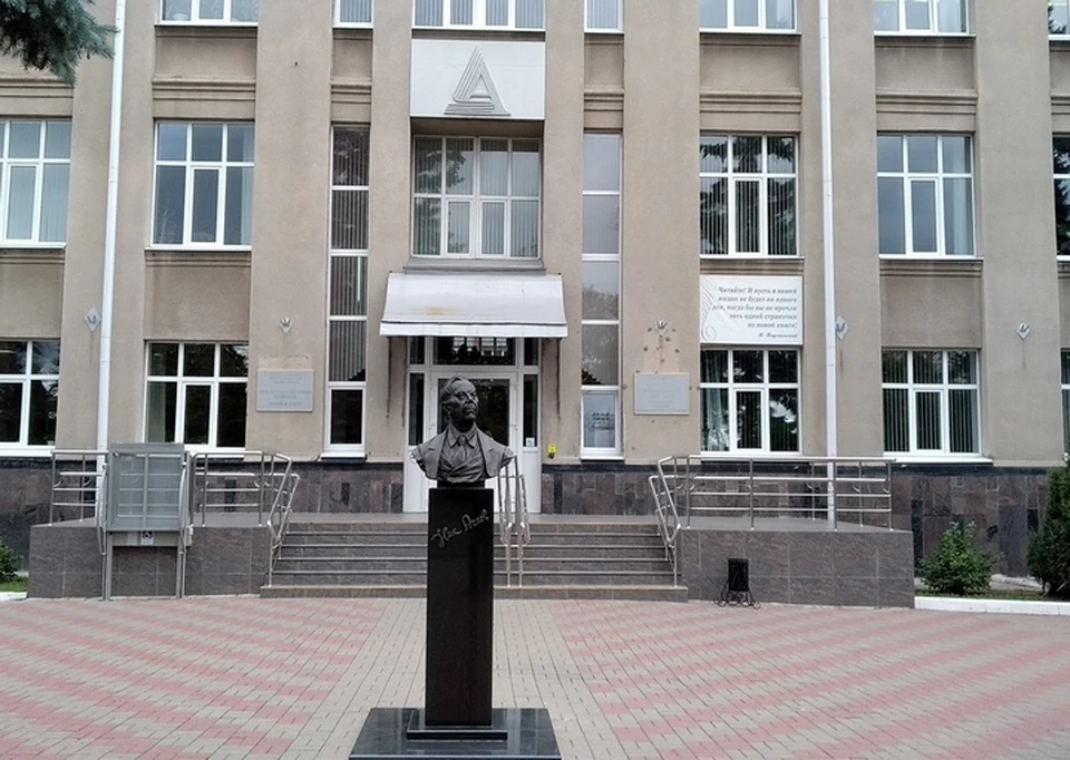 Библиотека имени Н.Н. Асеева организует виртуальные выставки