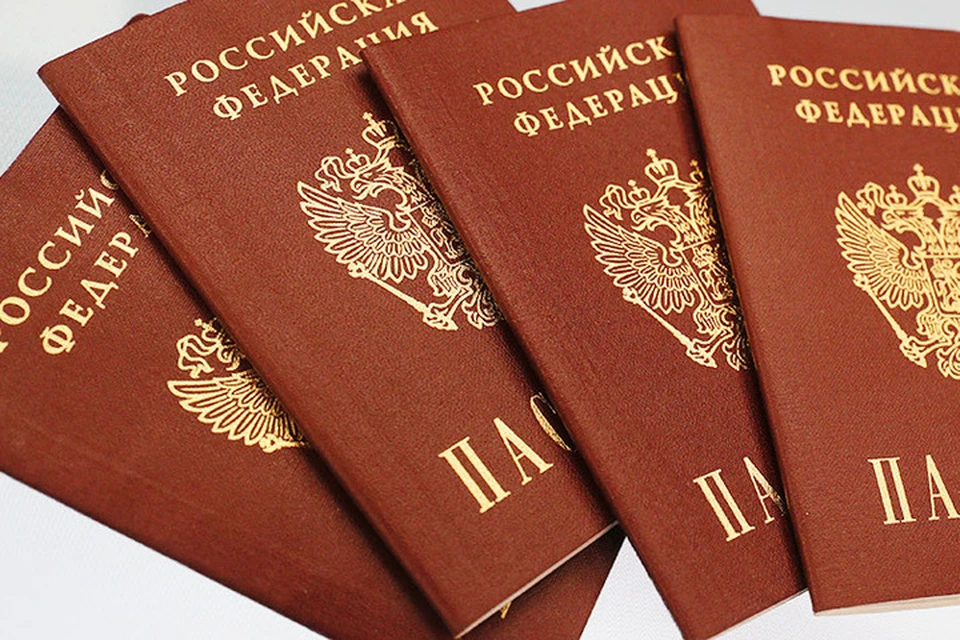 Перевозка граждан к местам расположения пунктов выдачи паспортов на территории Российской Федерации проводится в штатном режиме. Фото: ДАН