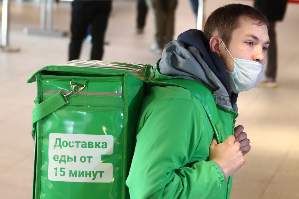 Трудовые мигранты могут обратиться за получением новых патентов без необходимости выезда за пределы Российской Федерации. Фото: Валерий Шарифулин/ТАСС