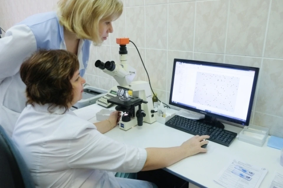 Специалисты назвали количество тестов на коронавирус в Кузбассе.
