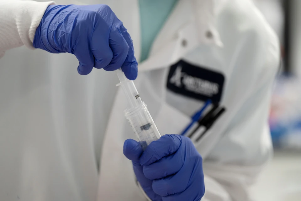 Тестировать на коронавирус начнут в частных лабораториях