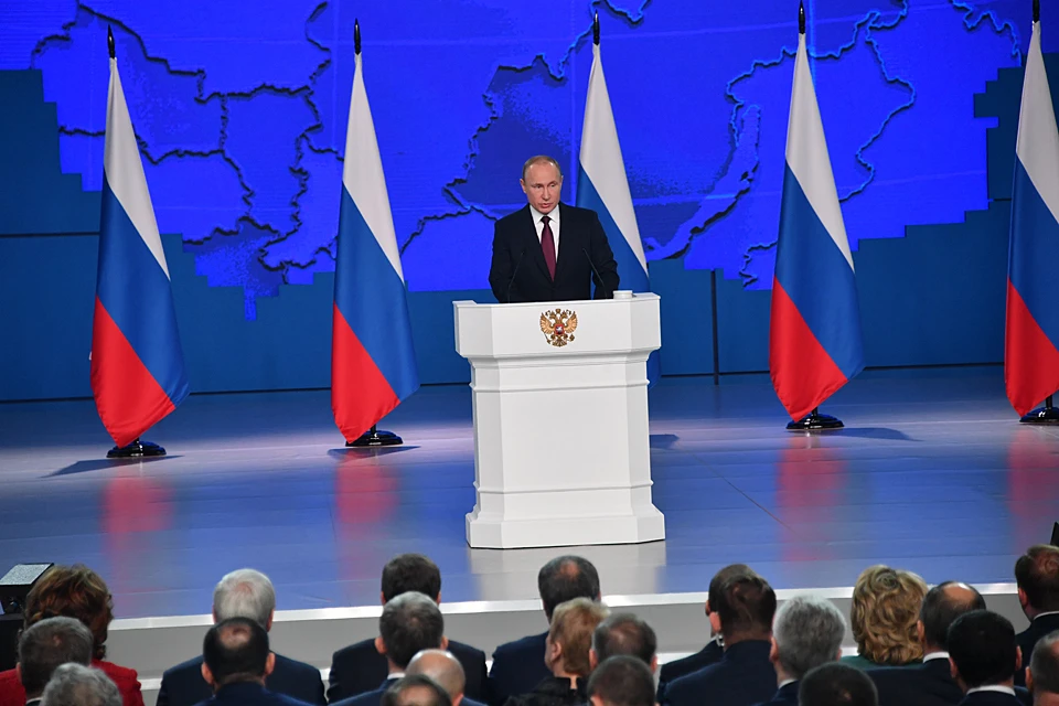 Путин рассказал о гуманитарной помощи в условиях коронавируса