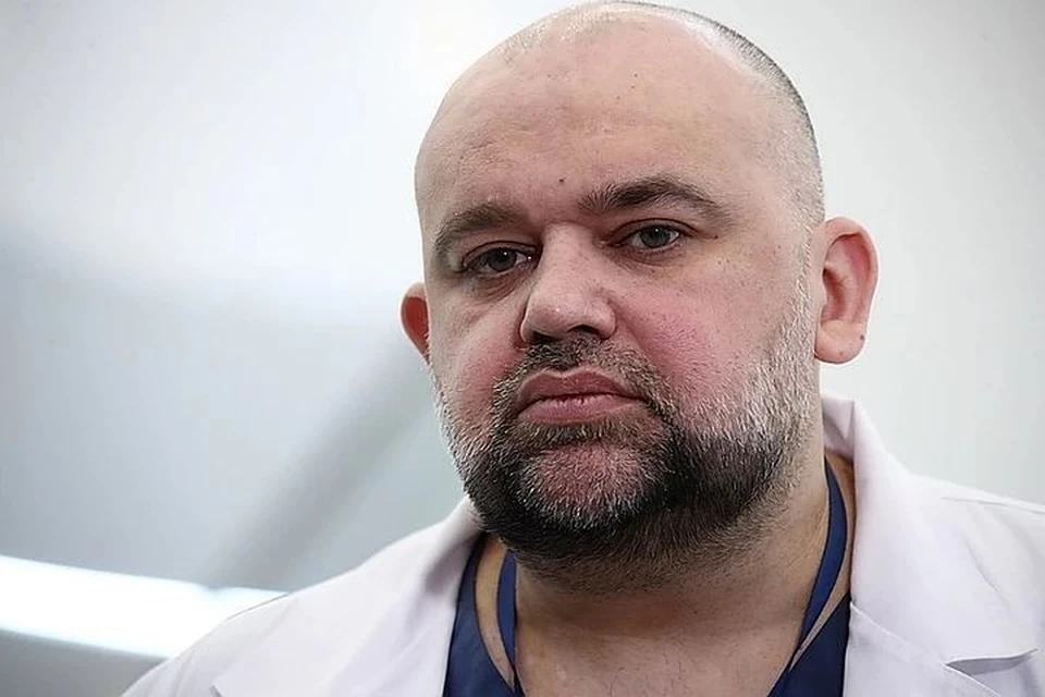 Денис Проценко сейчас работает "на удаленке". Фото: Валерий Шарифулин/Тасс.