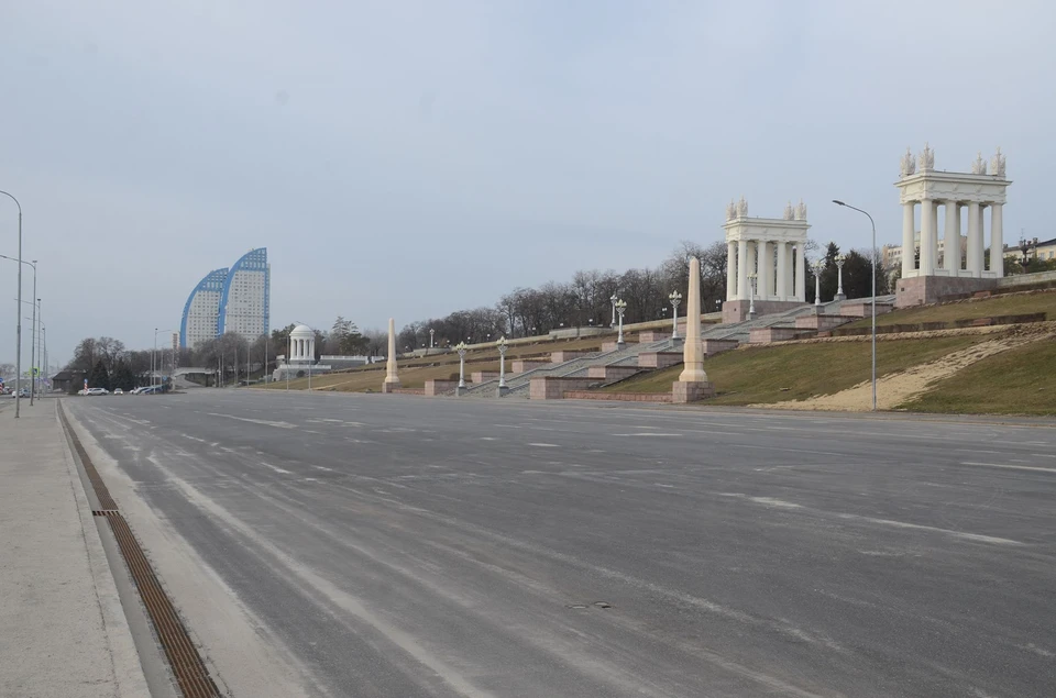 На набережной планируются с размахом отметить 9 мая. Если коронавирус позволит.