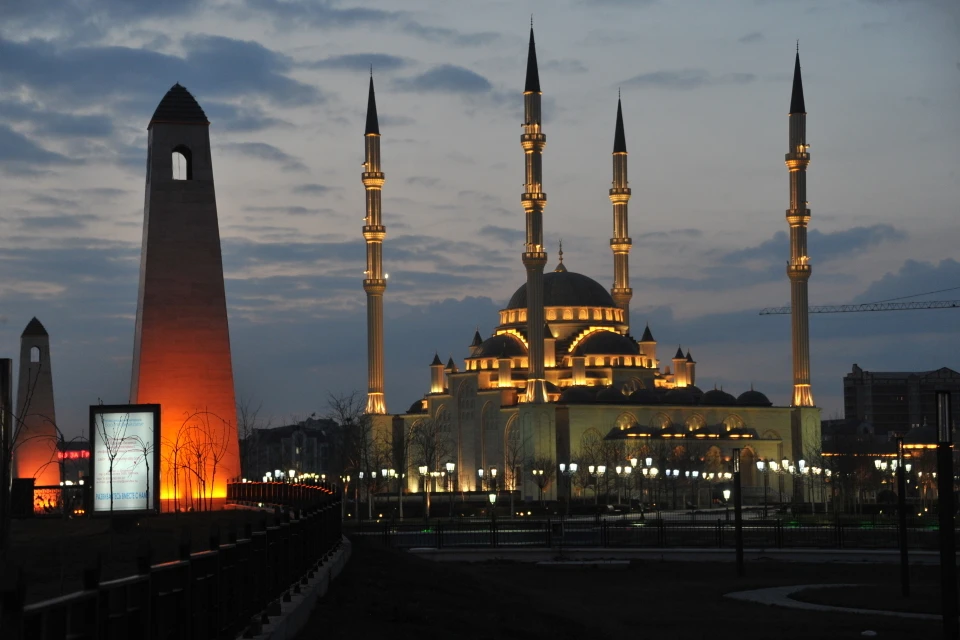 Мусульмане в Чечне не смогут ходить в мечеть, а похороны будут проводится скромно и в присутствии ближайших родственников
