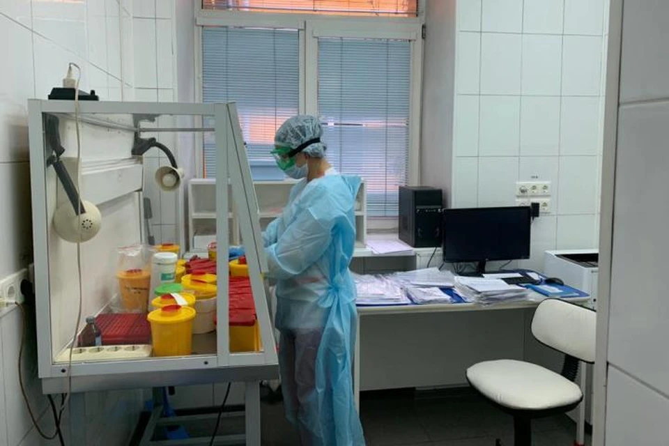 В Кузбассе заработала третья лаборатория по раннему выявлению коронавируса. Фото: пресс-служба АПК