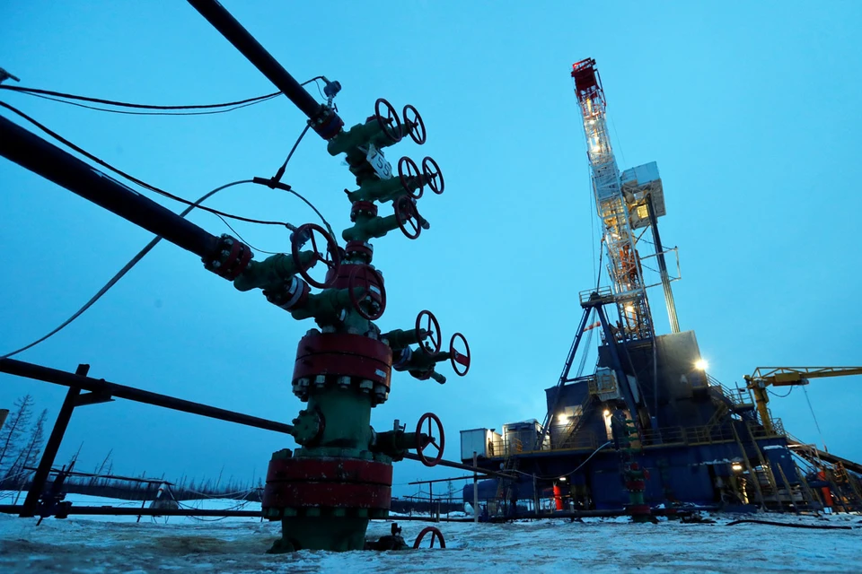 Россия и Саудовская Аравия смогли согласовать основные параметры новой сделки по сокращению добычи нефти.