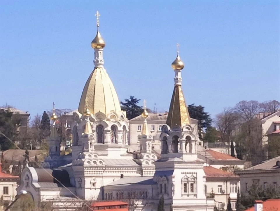 Сайт храм севастополь. Покровский собор Севастополь. Покровский собор Севастополь снег. Владимирский собор Севастополь служба при царе. Вид на Покровский собор с центрального холма в Севастополе.