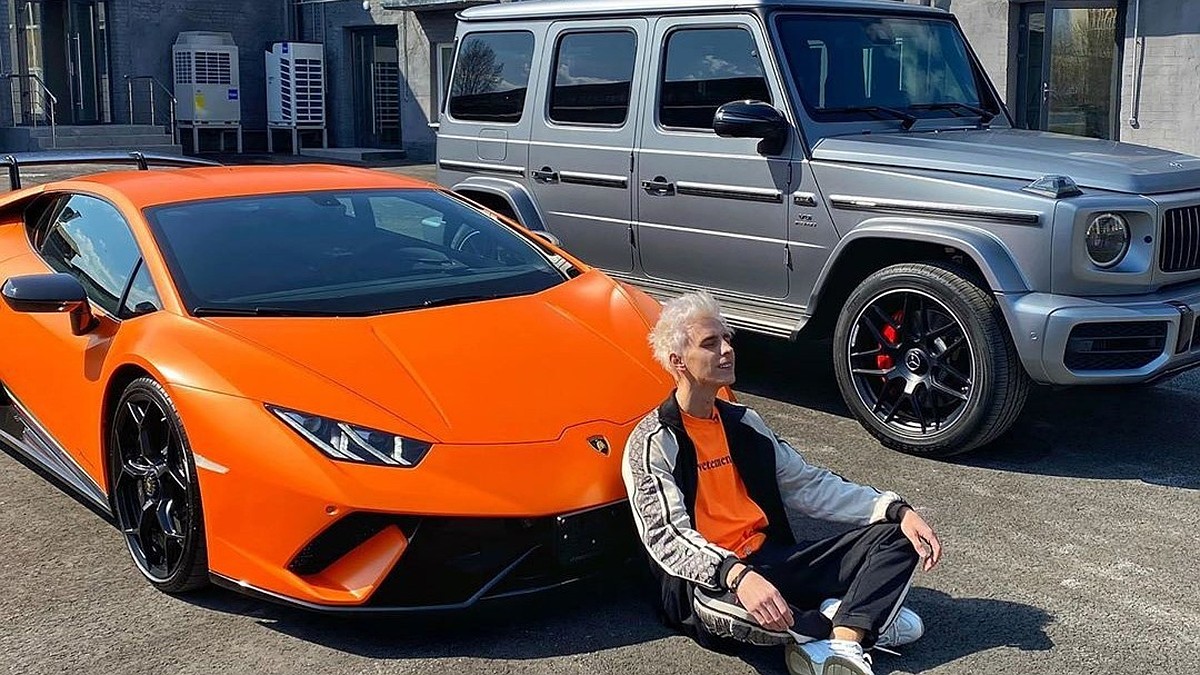 Влад Бумага отметил вступление в Парк высоких технологий покупкой  Lamborghini за $200 тысяч - KP.RU