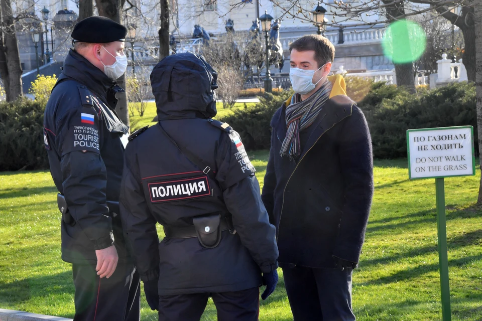 Со среды в Москве будет введен автоматический контроль за соблюдением режима пропусков на транспорте.