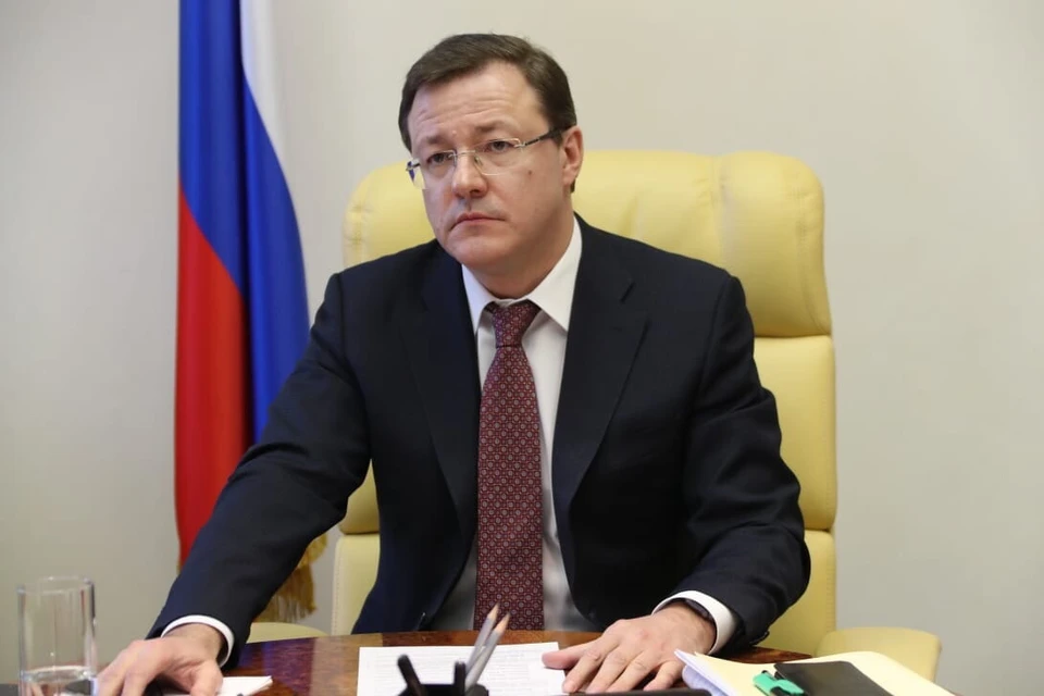 Дмитрий Азаров лично контролирует обращения медиков по выплатам