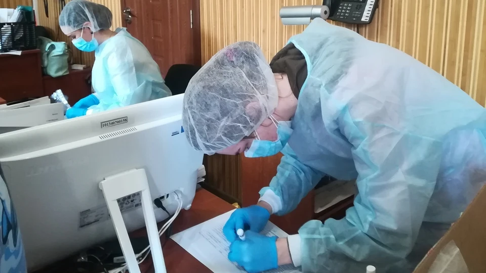 Тест-системы за 15 минут определяют наличие в крови коронавируса. Фото: пресс-служба МЧС РК