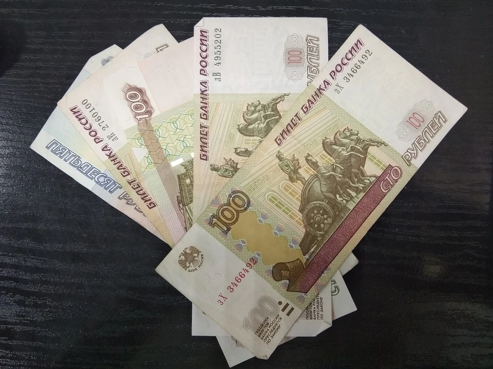 Сумма стимулирующих зависит от квалификации сотрудника и от работы непосредственно с больными коронавирусом