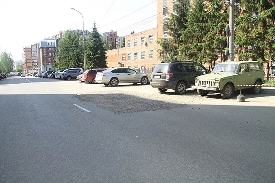 Оставшиеся с 2019 года коммунальные раскопки в Томске не всегда качественно благоустроены. Фото пресс-службы Томского регионального отделения ОНФ.