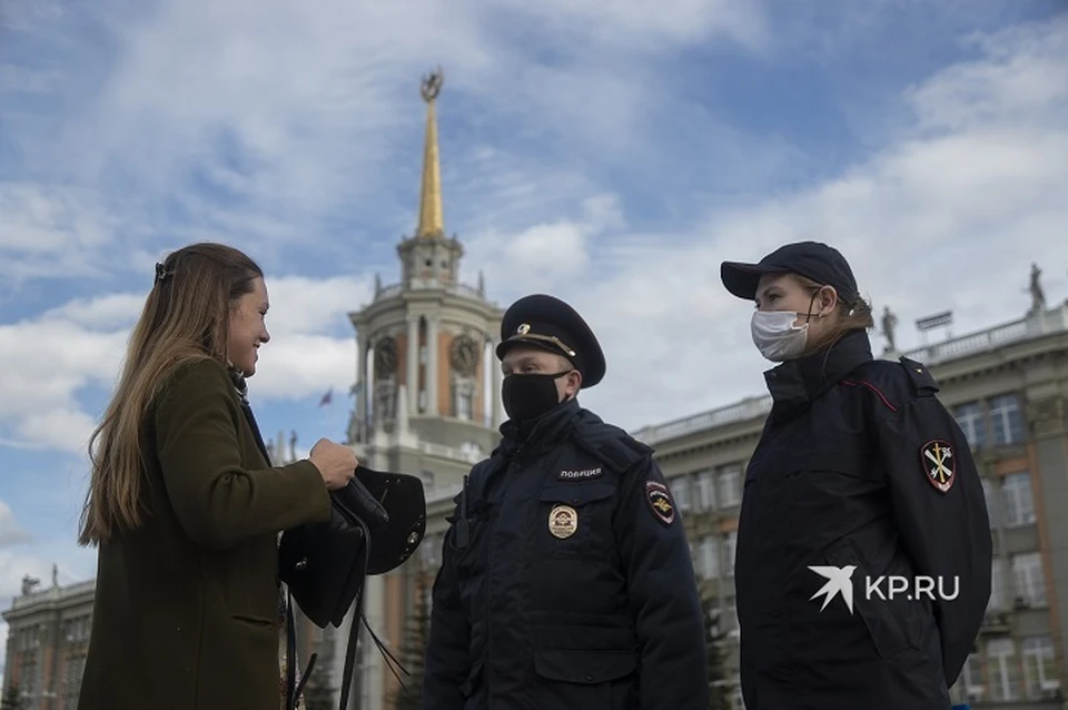 Из-за пандемии в Екатеринбурге и Свердловской области сохраняется особый режим