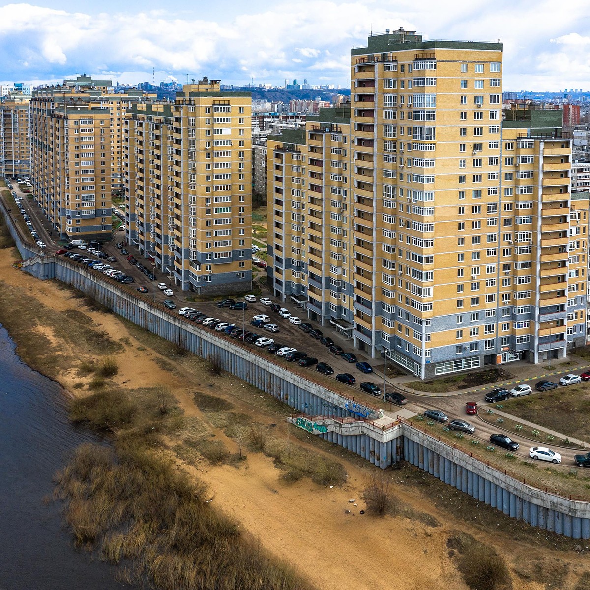 Мини-парк, амфитеатр и памп-трек: Какой может быть Волжская набережная -  KP.RU