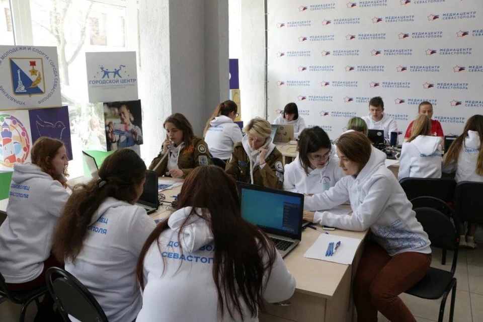 Пока пенсионеры будут находиться на самоизоляции помощь им будут оказывать волонтеры Фото: группа штаба "Мы Вместе" во ВКонтакте