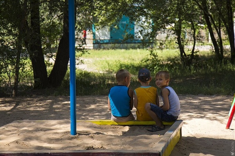 По прогнозам, из 12 154 лагерей будет действовать только 65%.