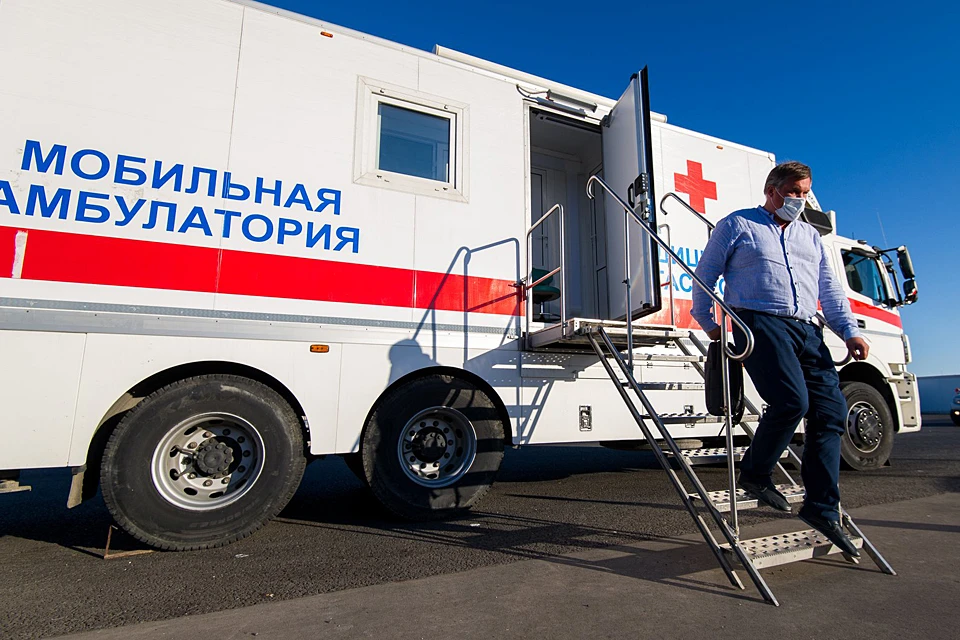 За последние сутки в России прибавилось 8 595 новых случаев коронавируса