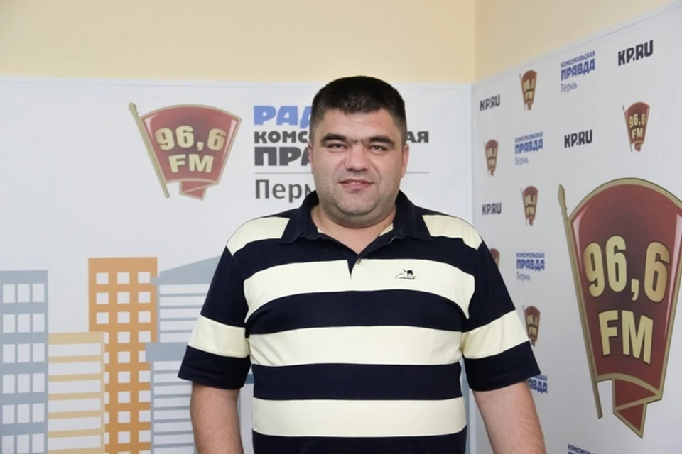 Депутат Александр Филиппов со своей большой семьей самоизолировался раньше всех.