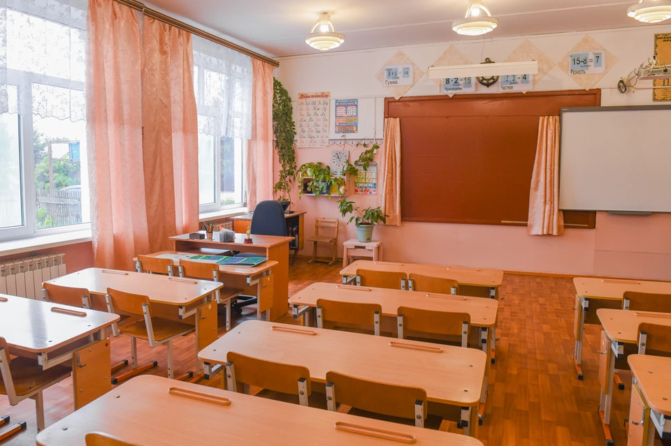 В 16 школах и детских садах Гагаринского района заменят окна. Фото: из архива администрации Смоленской области.