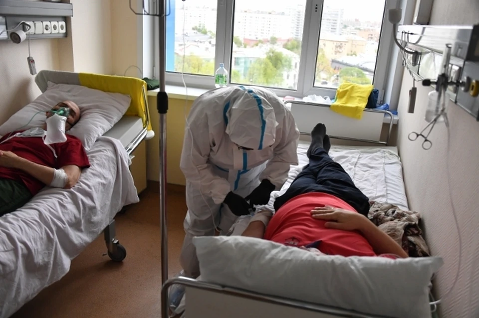Больше всего коронавирусных больных - в Волгограде, сразу 30 за сутки.