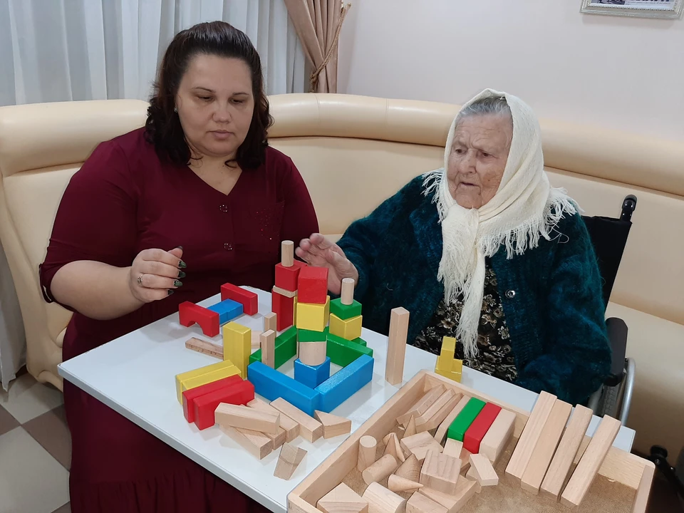 В Левокумском доме-интернате большая программа для работы с пожилыми.